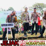 Bakti Lingkungan Hari Bhayangkara, Polda Sumsel Tanam Pohon dan Tebar Bibit Ikan di 234 Lokasi IMG-20240626-WA0103